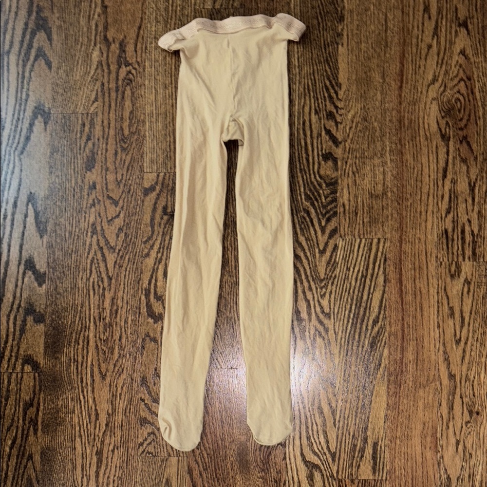 Tan dance tights